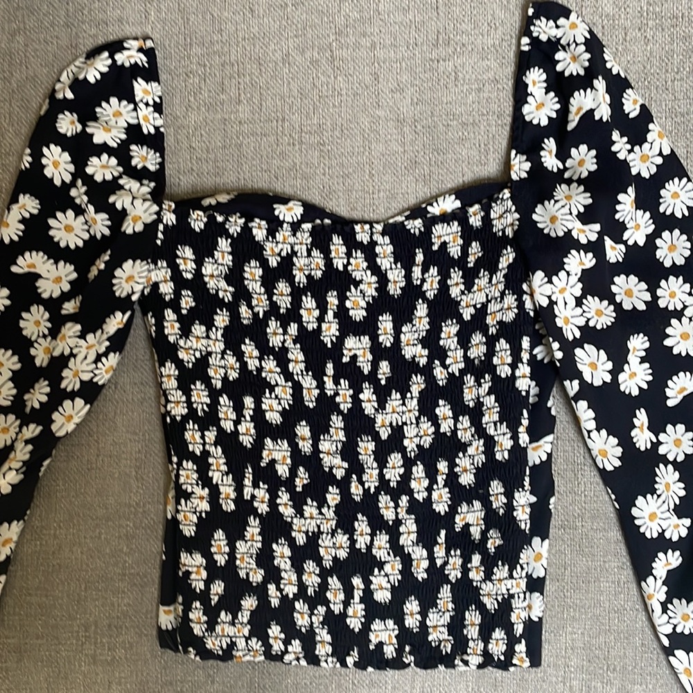 Reformation Reign Top Daisy Chain - Picture 10 of 13
